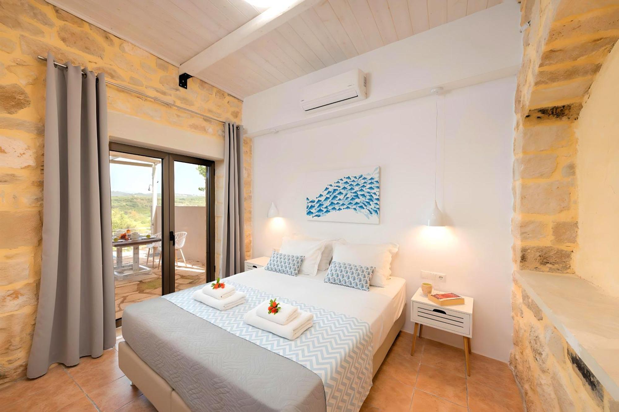 Cretan Breeze Heated Pool
