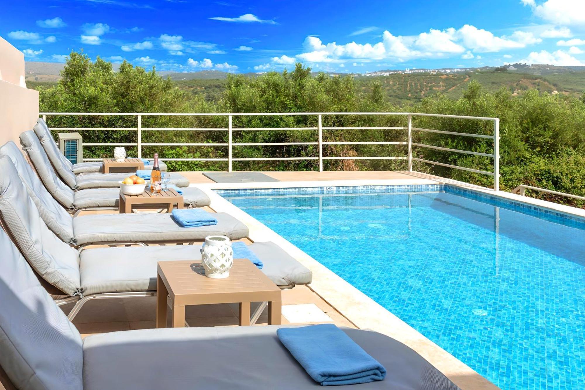 Cretan Breeze Heated Pool